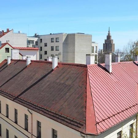 Luxury Apartment With A Balcony And View In Riga Old Town Екстер'єр фото