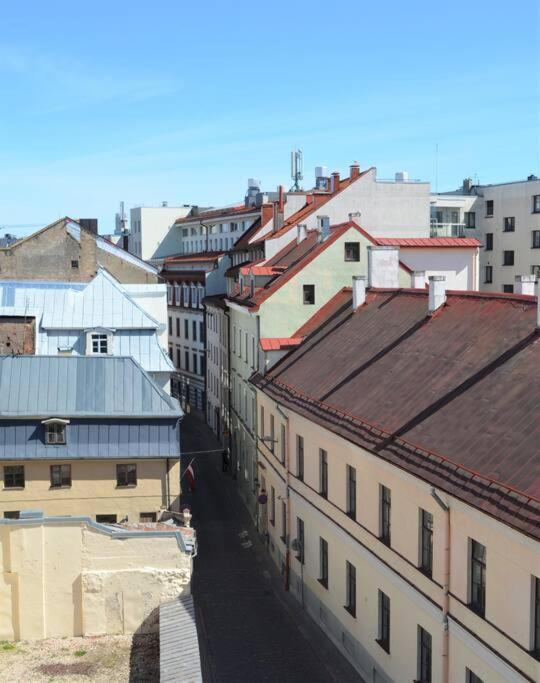 Luxury Apartment With A Balcony And View In Riga Old Town Екстер'єр фото