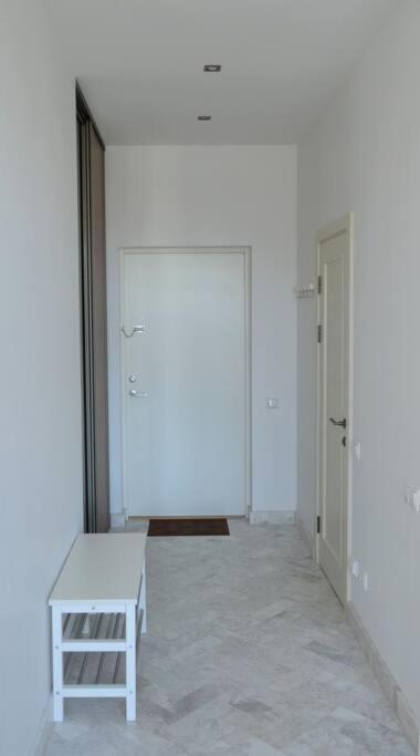 Luxury Apartment With A Balcony And View In Riga Old Town Екстер'єр фото